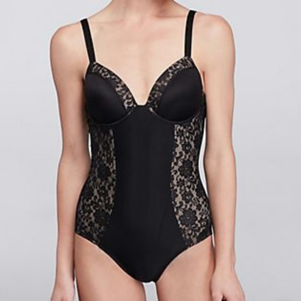 3/$30 36C Fiorentina Floral Lace Vintage Bodysuit